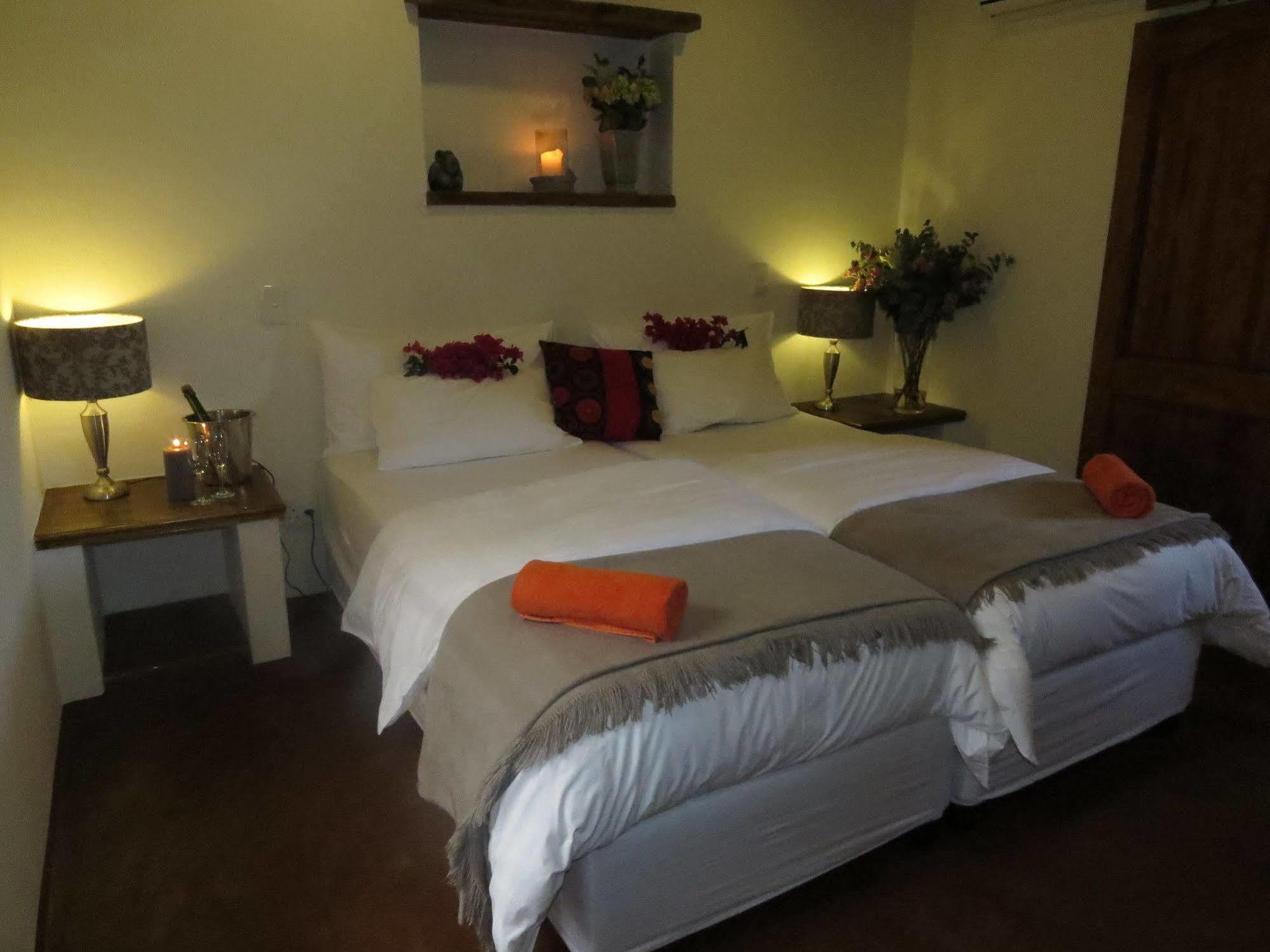 Hotel De Leeuwenhof Estate à Paarl Extérieur photo